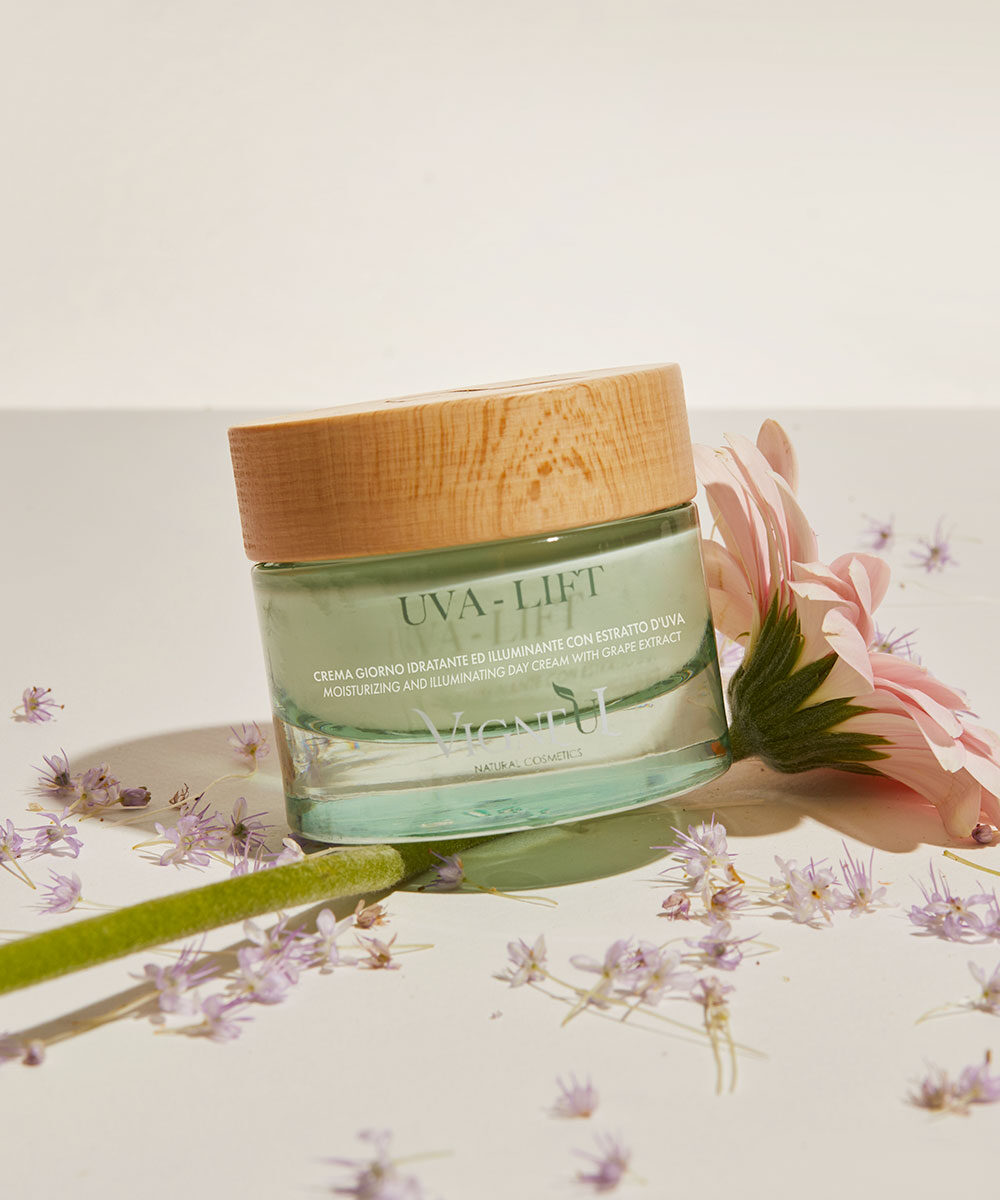 UVA LIFT CREMA GIORNO IDRATANTE E ILLUMINANTE CON ESTRATTO D’UVA